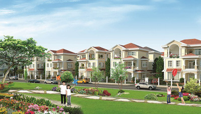 Ngay trước khu biệt thự Mỹ Phú 3 là công viên S9 rộng gần 9.500m2 nên chủ nhân được tận hưởng thiên nhiên xanh mát, bầu trời ngập nắng. Nơi đây, trẻ con sẽ được thỏa thích vui chơi và cảm nhận thế giới thiên nhiên rộng lớn để học hỏi, sáng tạo và phát triển tâm hồn