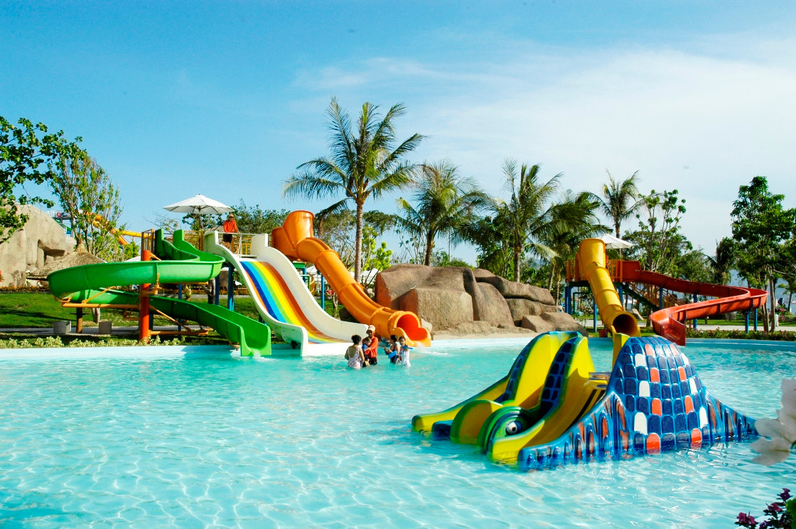 Khu trượt nước dành cho các bạn nhỏ tại công viên nước