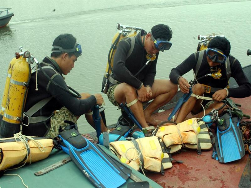 Trang bị của một tổ Đặc công “Người nhái” Trang bị của một tổ Đặc công “Người nhái”