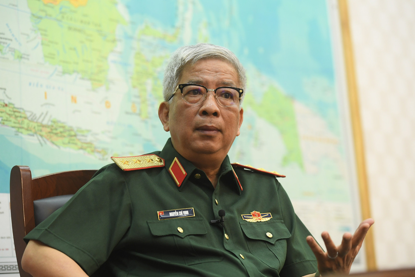 Thượng tướng Nguyễn Chí Vịnh. Thượng tướng Nguyễn Chí Vịnh.