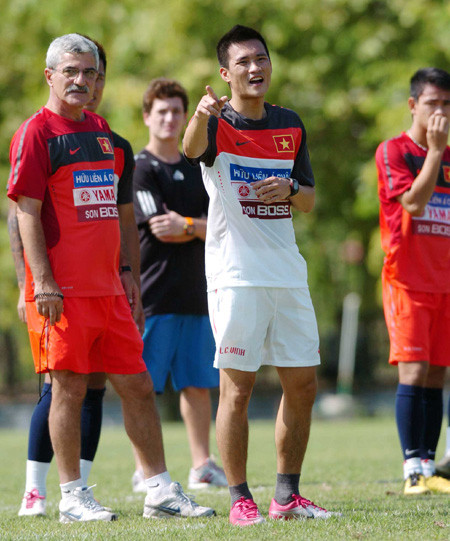 Công Vinh chuẩn bị sang Thái để hội ngộ với HLV Calisto? Ảnh: Như Ý.