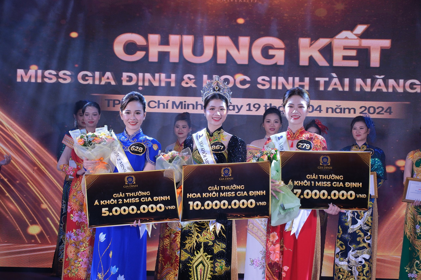 Tốp 3 cao nhất của cuộc thi