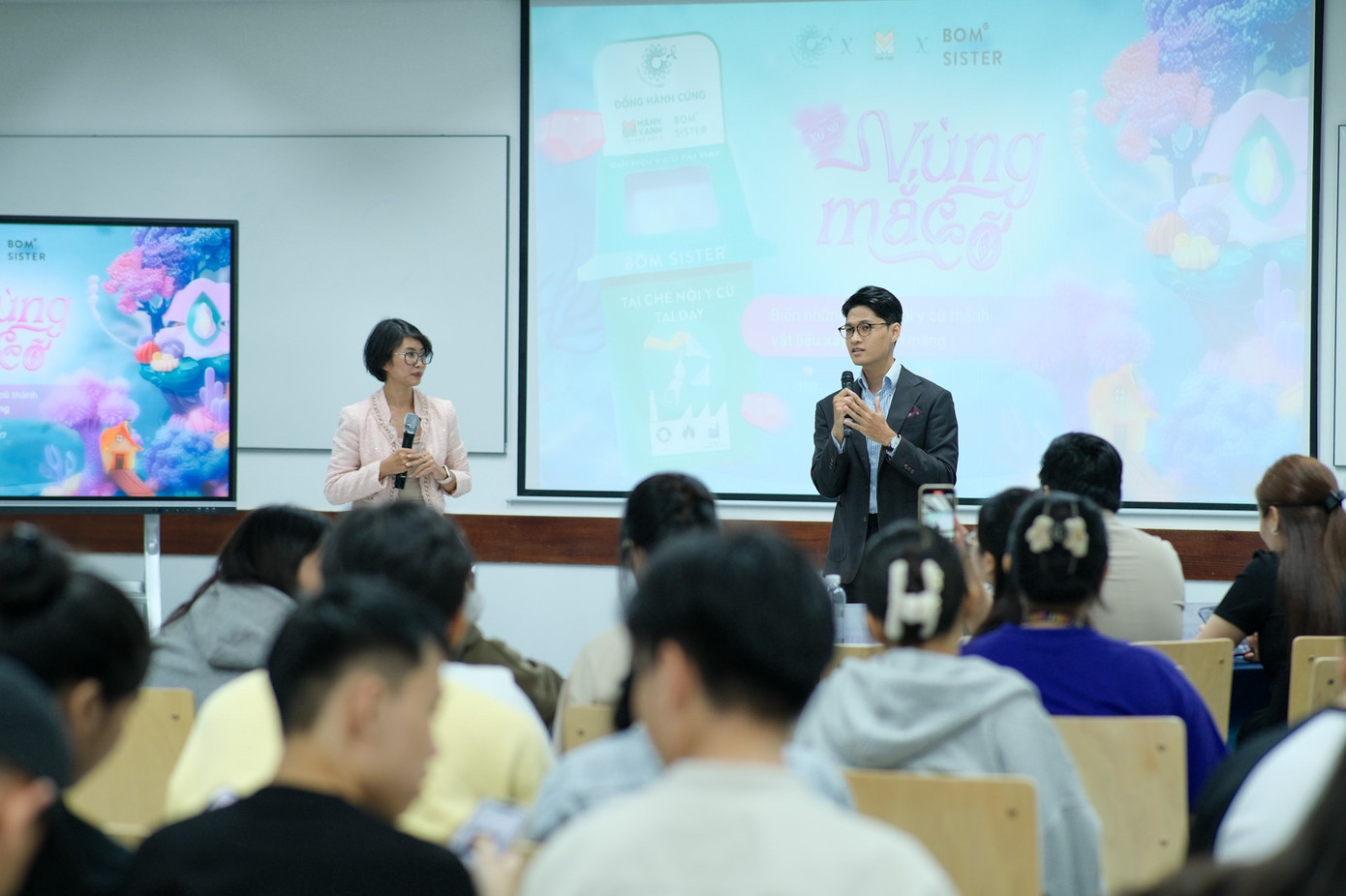 Các chuyên gia chia sẻ tại buổi trò chuyện