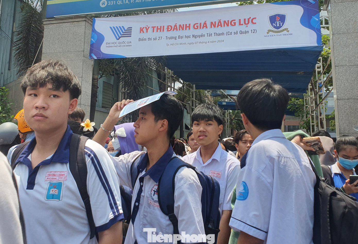 Thí sinh tại TPHCM tham gia kỳ thi đánh giá năng lực của ĐHQG TPHCM năm 2024 Thí sinh tại TPHCM tham gia kỳ thi đánh giá năng lực của ĐHQG TPHCM năm 2024