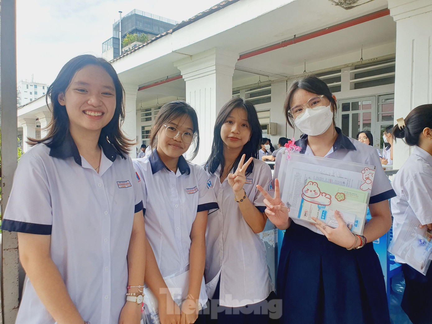 Thí sinh tham dự kỳ thi tuyển sinh 10 tại TPHCM năm 2023 (ảnh: Nguyễn Dũng) Thí sinh tham dự kỳ thi tuyển sinh 10 tại TPHCM năm 2023 (ảnh: Nguyễn Dũng)