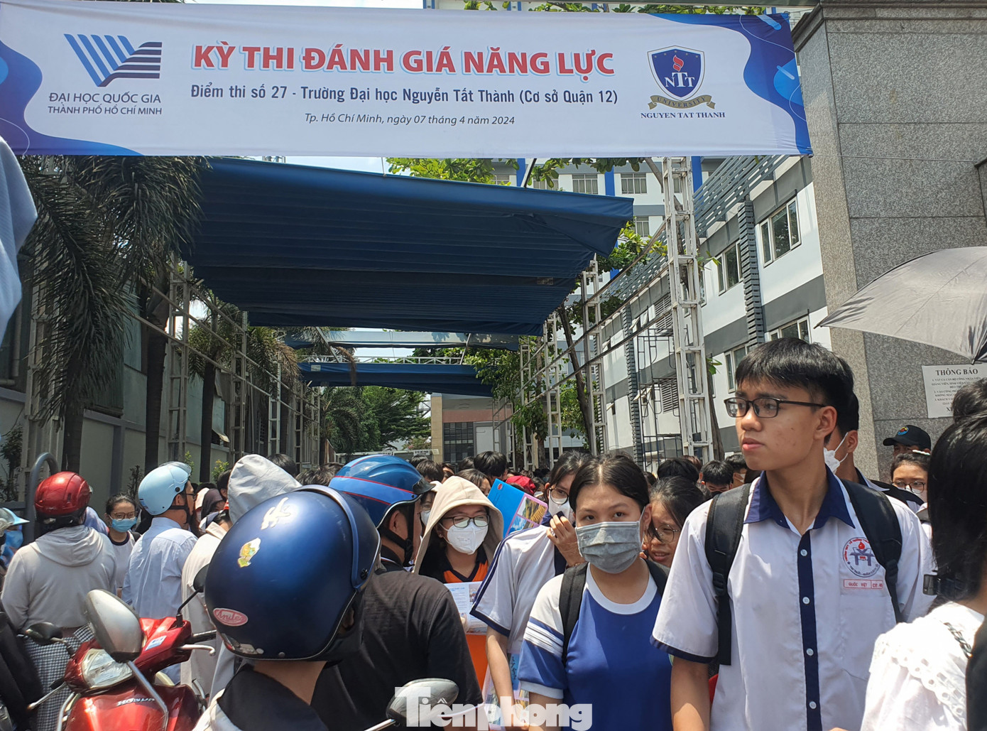 Thí sinh tại TPHCM tham dự kỳ thi ĐGNL đợt 1 (ảnh: Nguyễn Dũng)