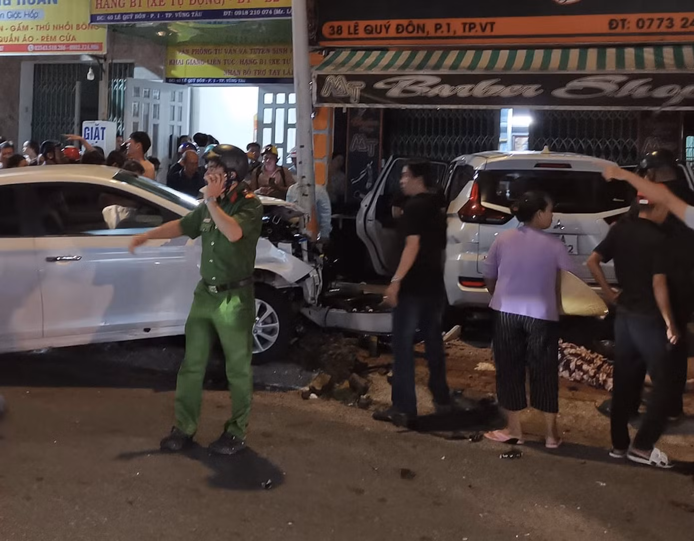 Hiện trường vụ tai nạn nghiêm trọng.