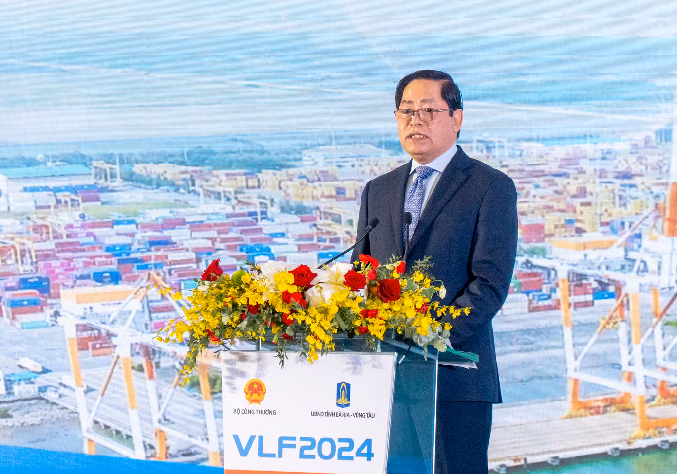 Ông Phạm Viết Thanh - Bí thư Tỉnh ủy Bà Rịa - Vũng Tàu - phát biểu tại diễn đàn.