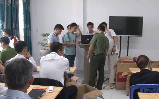 Công an thị xã Phú Mỹ phát hiện nhóm người truyền đạo “Hội thánh Đức Chúa trời” trái phép.