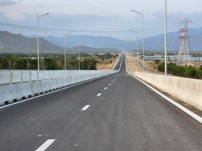 Bình Thuận kiến nghị xây dựng tuyến đường kết nối cao tốc Vĩnh Hảo - Phan Thiết vào trung tâm TP. Phan Thiết.