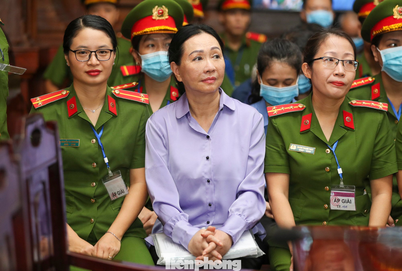 Trương Mỹ Lan - Chủ tịch Hội đồng quản trị Tập đoàn Vạn Thịnh Phát trong phiên toà sáng nay. Trương Mỹ Lan - Chủ tịch Hội đồng quản trị Tập đoàn Vạn Thịnh Phát trong phiên toà sáng nay.