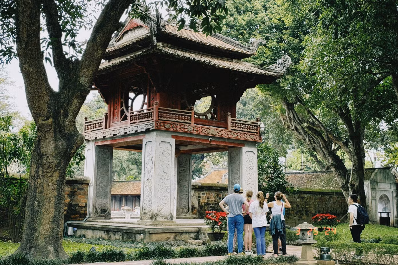 Văn Miếu - Quốc Tử Giám ở Hà Nội, Việt Nam. Ảnh: Unsplash.