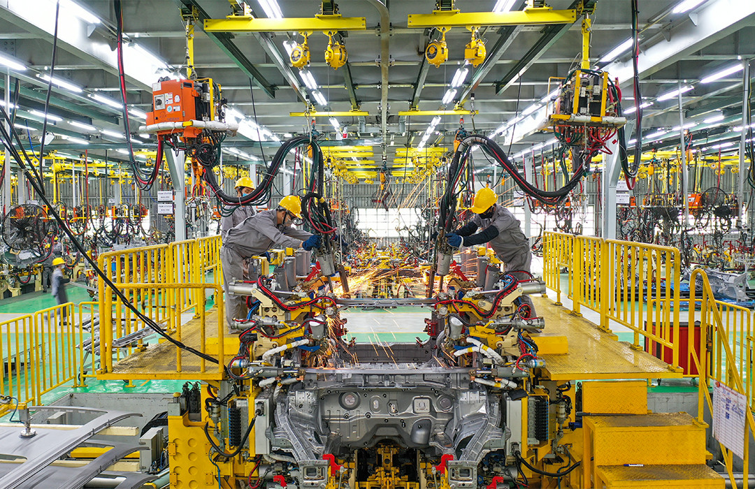 Bộ Tư pháp cũng đề nghị Bộ Tài chính đánh giá tác động đầy đủ, rà soát đối tượng giảm lệ phí trước bạ.