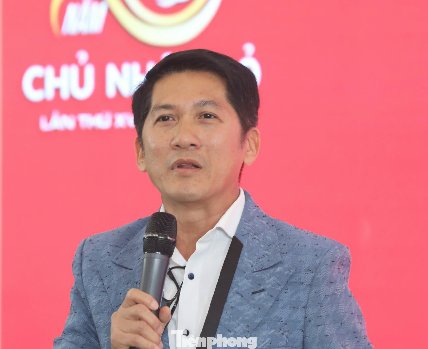 Ông Huỳnh Thiên Triều - Tổng giám đốc Công ty Amway Việt Nam. Ông Huỳnh Thiên Triều - Tổng giám đốc Công ty Amway Việt Nam.