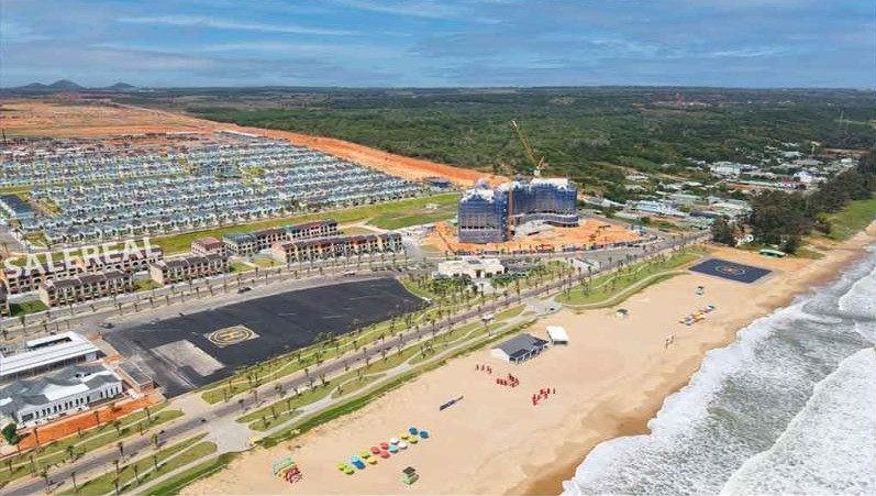 Một dự án bất động sản ở Phan Thiết đang bị vướng vì không tính được tiền sử dụng đất. Một dự án bất động sản ở Phan Thiết đang bị vướng vì không tính được tiền sử dụng đất.