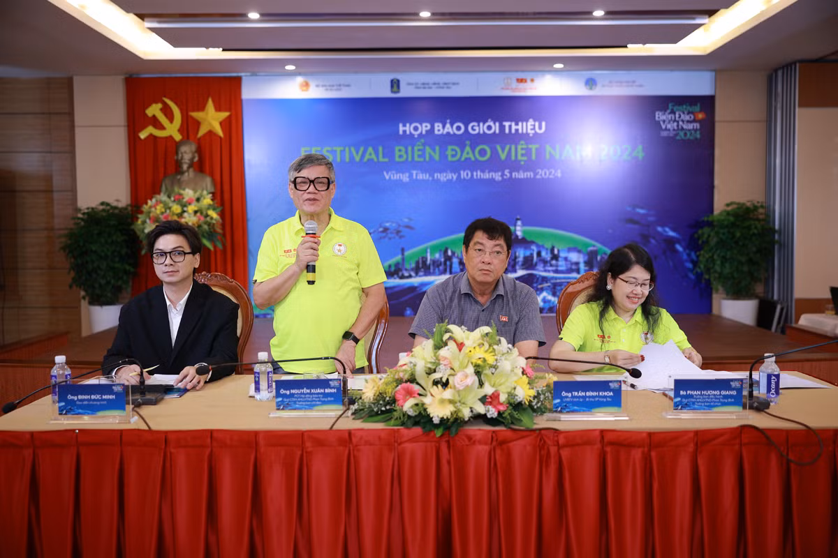 Họp báo giới thiệu chương trình với nhiều hứa hẹn.