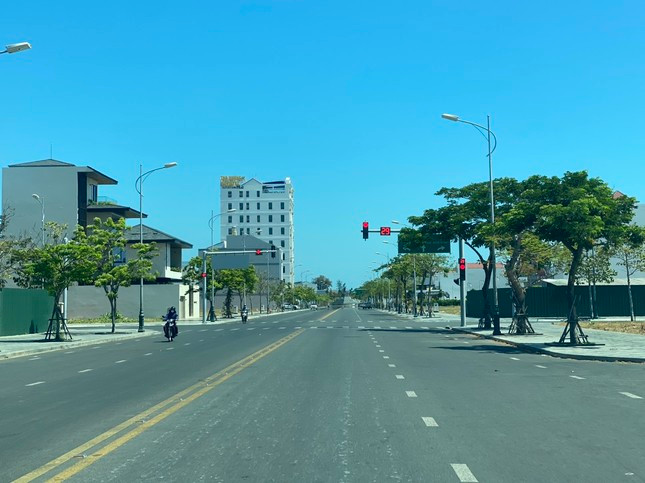 Dự án Khu đô thị du lịch biển Phan Thiết tại phường Phú Thủy của Tập đoàn Rạng Đông đã bị C01 quyết định khởi tố. Dự án Khu đô thị du lịch biển Phan Thiết tại phường Phú Thủy của Tập đoàn Rạng Đông đã bị C01 quyết định khởi tố.