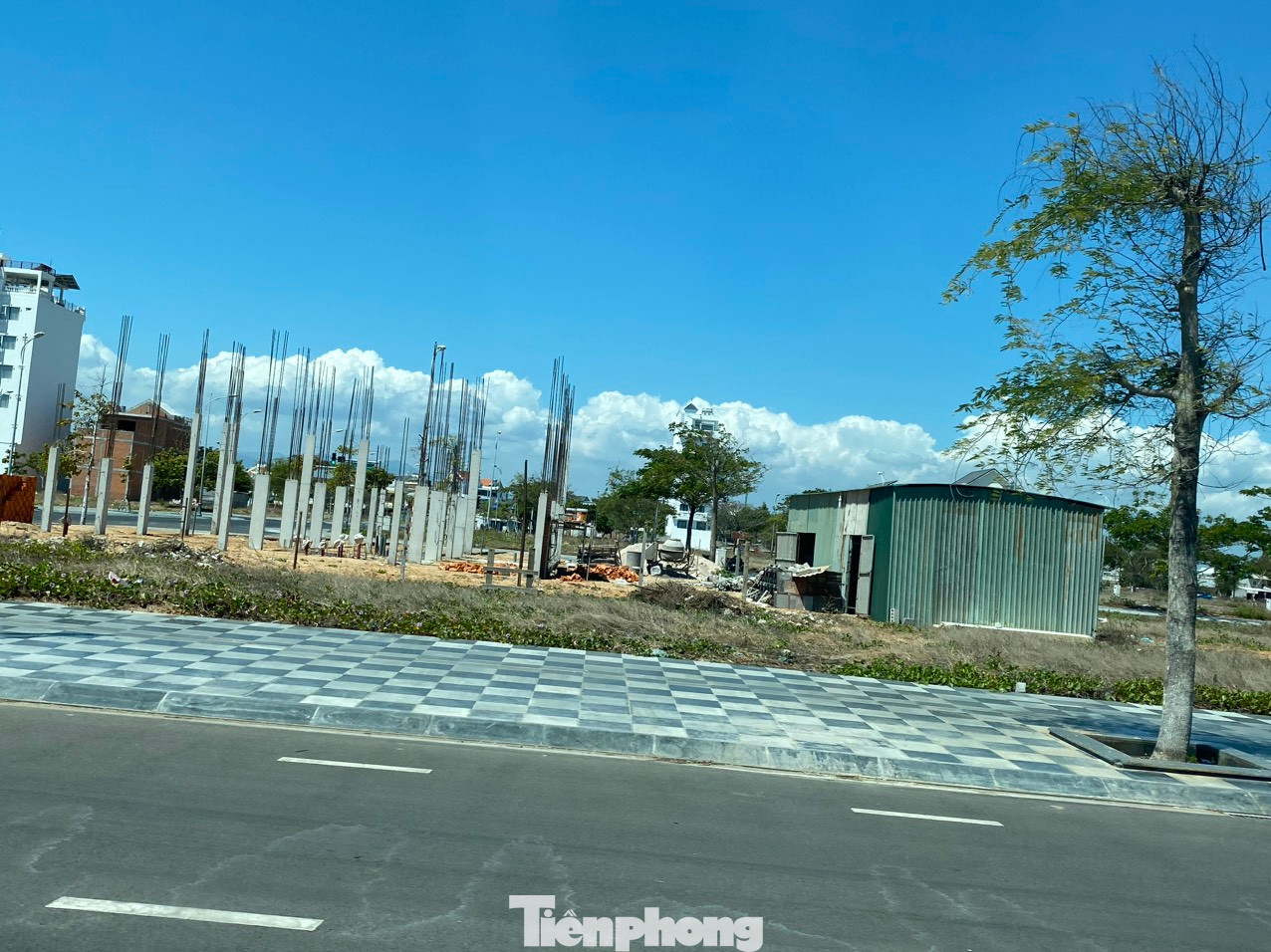 Dự án Khu du lịch đô thị biển Phan Thiết có diện tích hơn 62 ha, do Công ty TNHH Khu đô thị Du lịch biển Phan Thiết, thuộc Tập đoàn Rạng Đông làm chủ đầu tư. Dự án Khu du lịch đô thị biển Phan Thiết có diện tích hơn 62 ha, do Công ty TNHH Khu đô thị Du lịch biển Phan Thiết, thuộc Tập đoàn Rạng Đông làm chủ đầu tư.