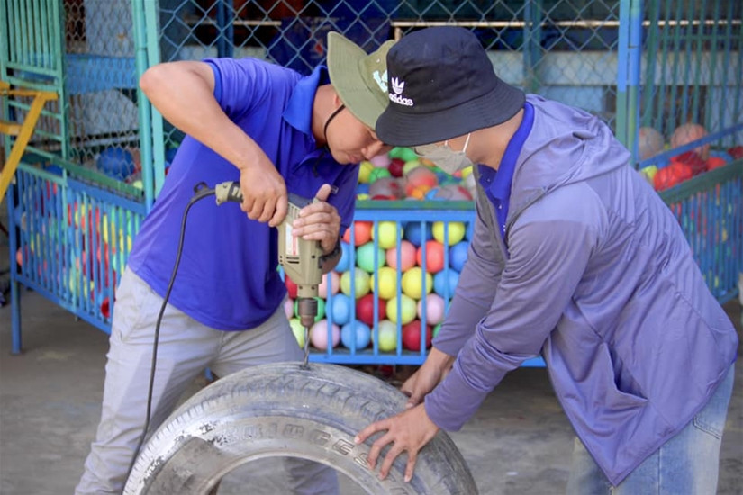 Bình Thuận phấn đấu 100% cán bộ đoàn chuyên trách là Bí thư, Phó Bí thư đoàn cấp tỉnh, cấp huyện được quy hoạch cấp ủy, lãnh đạo cơ quan. Bình Thuận phấn đấu 100% cán bộ đoàn chuyên trách là Bí thư, Phó Bí thư đoàn cấp tỉnh, cấp huyện được quy hoạch cấp ủy, lãnh đạo cơ quan.