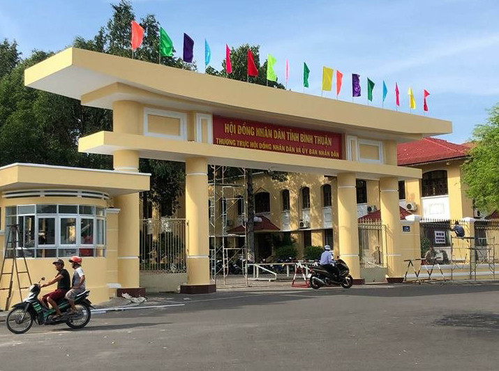 Số phòng chuyên môn thuộc sở, cơ quan ngang sở ở Bình Thuận giảm 52 đầu mối, giảm 32 phòng chuyên môn, 5 chi cục.