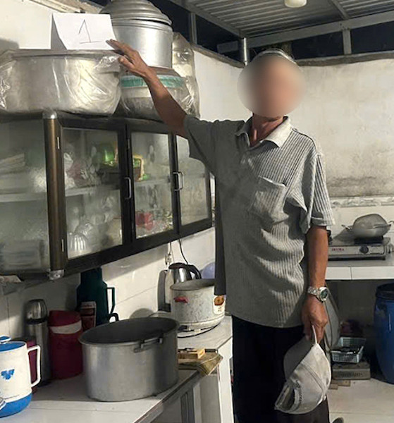 Hiện trường thu giữ tang vật cùng đối tượng N. V. B.