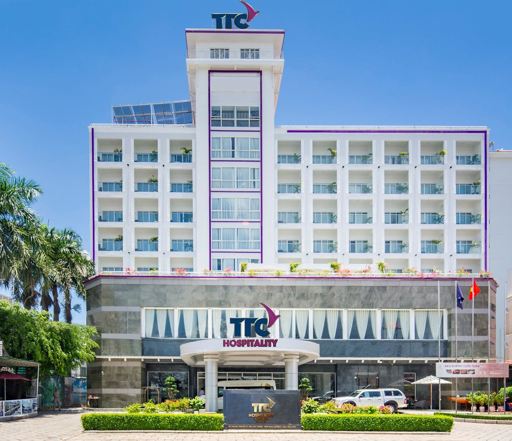 Khách sạn TTC Hotel Premium Cần Thơ được thế chấp để phát hành trái phiếu. Khách sạn TTC Hotel Premium Cần Thơ được thế chấp để phát hành trái phiếu.