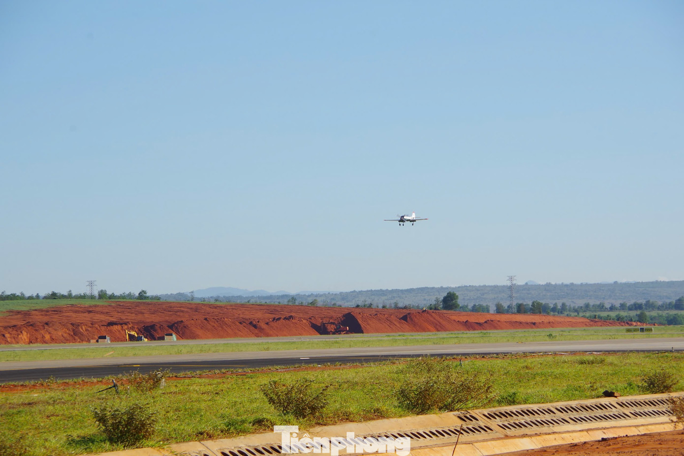 Hoàn thành bài bay, hạ cánh an toàn.