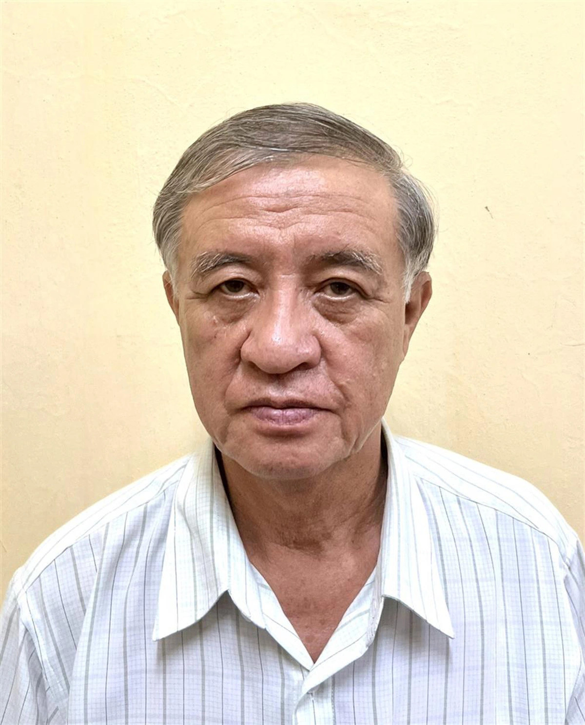 Ông Nguyễn Ngọc, nguyên Phó chủ tịch UBND tỉnh Bình Thuận. Ông Nguyễn Ngọc, nguyên Phó chủ tịch UBND tỉnh Bình Thuận.