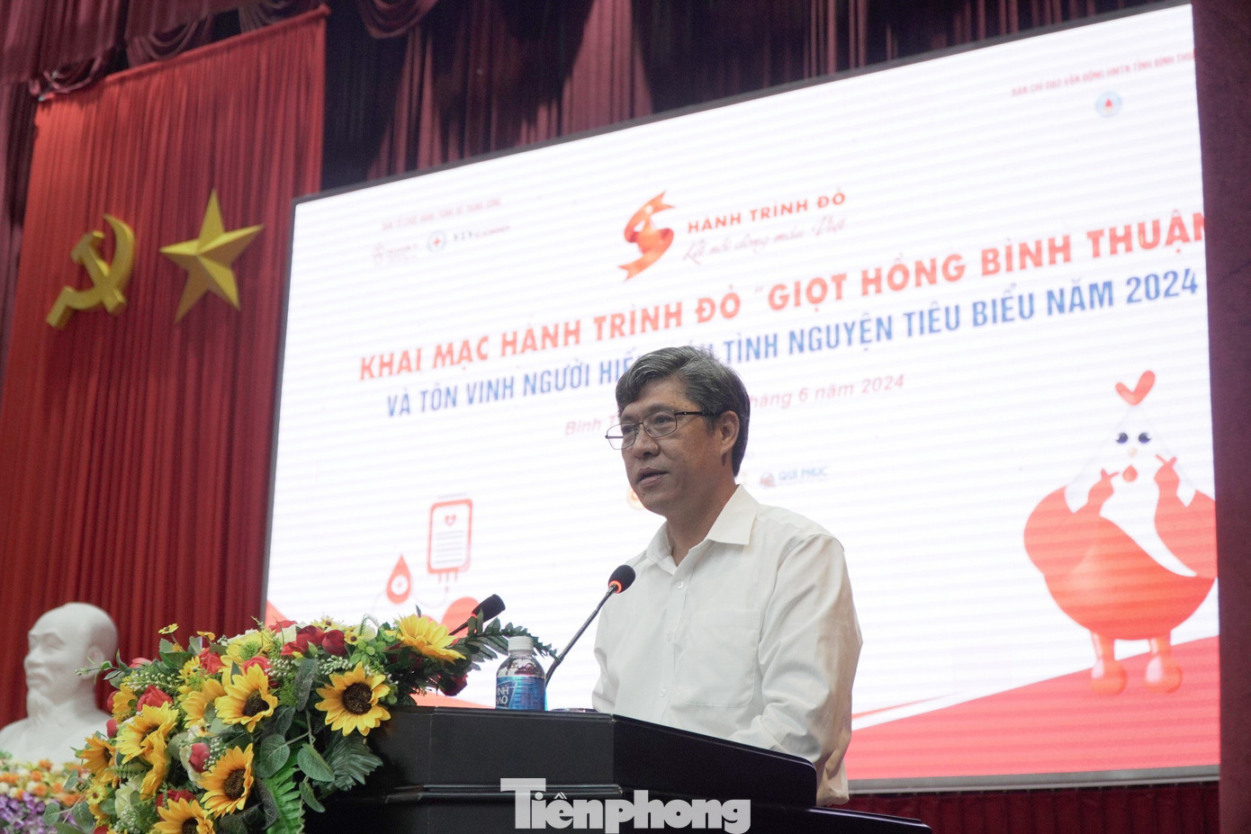 Ông Nguyễn Minh, Phó Chủ tịch UBND tỉnh Bình Thuận phát biểu tại buổi lễ. Ông Nguyễn Minh, Phó Chủ tịch UBND tỉnh Bình Thuận phát biểu tại buổi lễ.