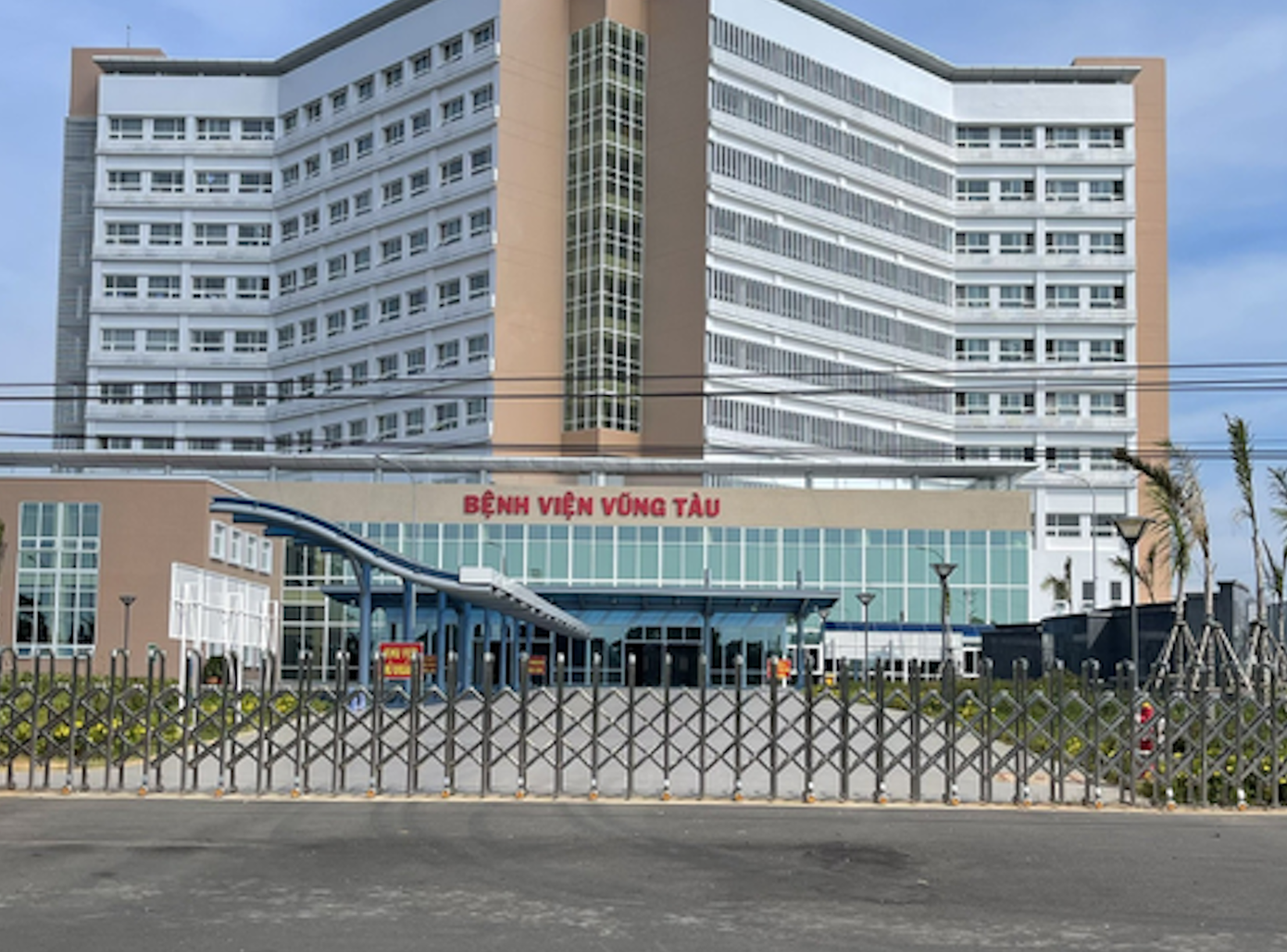 Trong số 4 người nhập viện, nạn nhân K.S. (24 tuổi) đang hôn mê, tiên lượng nặng.