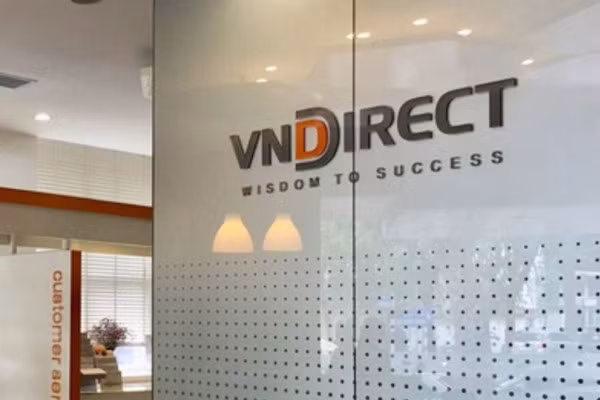 Công ty CP Chứng khoán VNDirect dự kiến chào bán gần 244 triệu cổ phiếu cho cổ đông hiện hữu theo tỷ lệ 5:1.