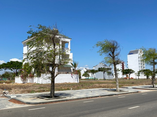 Số tiền mà tỉnh Bình Thuận đã áp thu đối với dự án Khu đô thị Du lịch biển Phan Thiết thấp hơn khoảng 1.900 tỷ đồng so với kết luận của Hội đồng định giá tài sản trong tố tụng hình sự cấp Bộ.