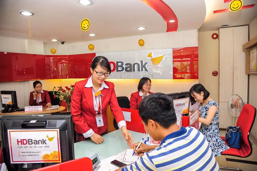 Ngân hàng TMCP Phát triển TPHCM chào bán thêm tối đa 10.000 tỷ đồng trái phiếu riêng lẻ đợt 3.