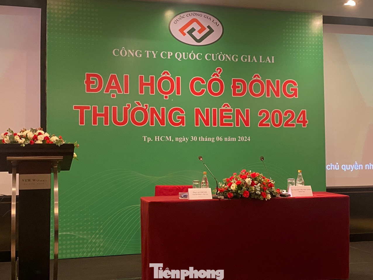 Đại hội cổ đông Quốc Cường Gia Lai không đủ điều kiện tiến hành. Đại hội cổ đông Quốc Cường Gia Lai không đủ điều kiện tiến hành.