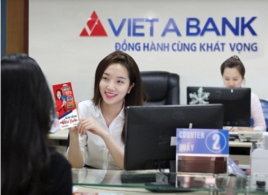 Cổ đông bán 2 triệu cổ phiếu VietABank. Cổ đông bán 2 triệu cổ phiếu VietABank.