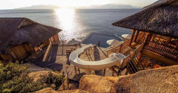 Cổ phiếu NVT của Công ty CP Bất động sản Du lịch Ninh Vân Bay tăng từ 7.970 đồng/cổ phiếu lên 11.100 đồng/cổ phiếu. Cổ phiếu NVT của Công ty CP Bất động sản Du lịch Ninh Vân Bay tăng từ 7.970 đồng/cổ phiếu lên 11.100 đồng/cổ phiếu.