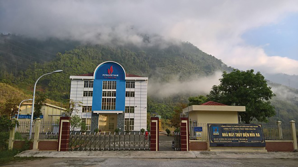 Công ty CP Thủy điện Hủa Na vay vốn để mua nhà máy thuỷ điện Nậm Nơn.