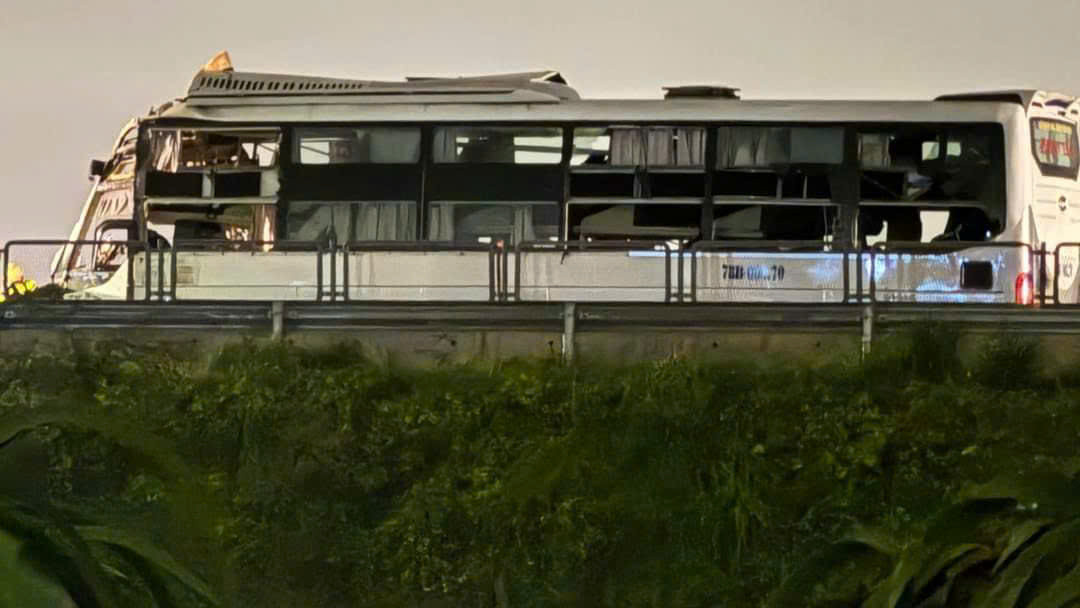 Vị trí xe khách Thuận Thảo bị tai nạn sáng nay. Ảnh: MXH.