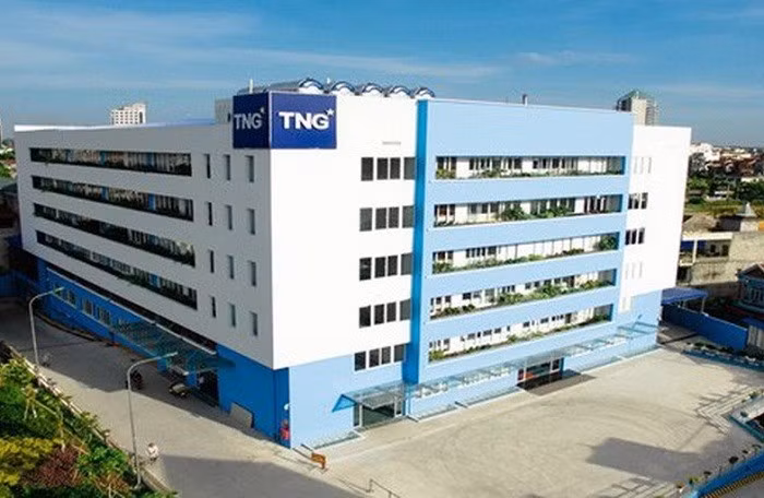 Ủy viên HĐQT Công ty CP Đầu tư và Thương mại TNG vừa bán xong 449.300 cổ phiếu TNG.