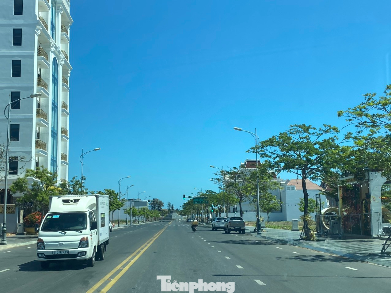 Tổng số tiền sử dụng đất mà Rạng Đông phải nộp là 936.800 triệu đồng. Tính chi tiết ra, giá đất bình quân chỉ là 2,5 triệu đồng/m2.