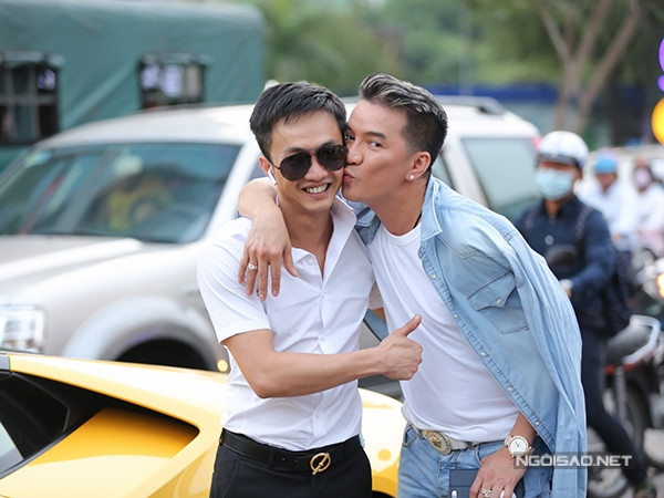 Đàm Vĩnh Hưng nói về các cuộc tình của Hà Hồ ảnh 2