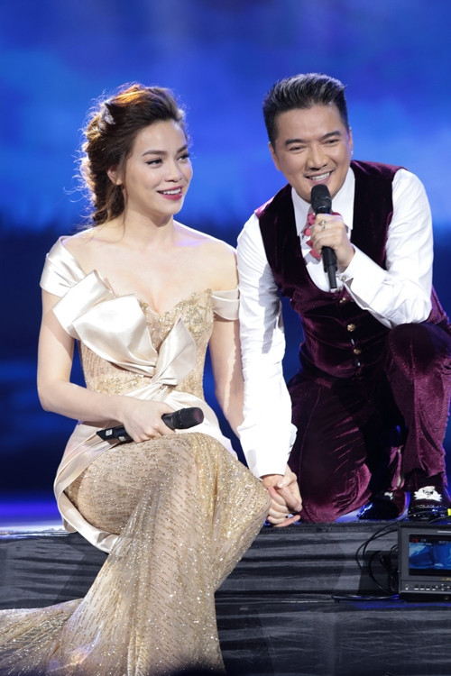 Đàm Vĩnh Hưng nói về các cuộc tình của Hà Hồ ảnh 1