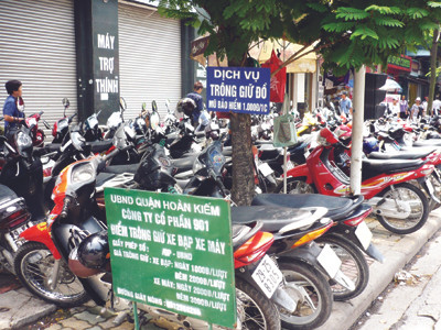 Theo các chuyên gia, mô hình “khoán quản” ở Hà Nội cần phải xem xét lại Ảnh: T. Đảng