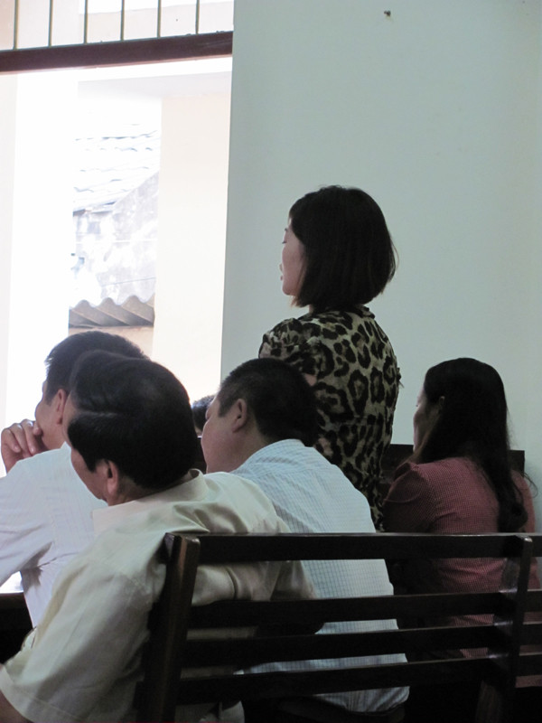 Bị hại tại tòa