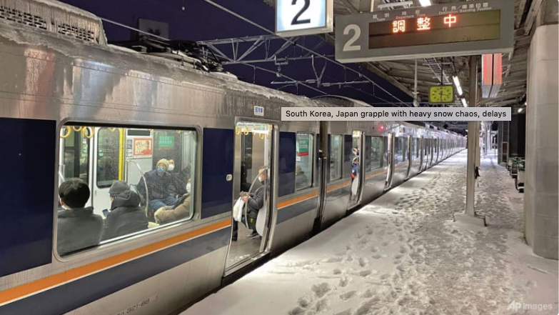 Một tuyến tàu phải dừng vì mất điện ở nhà ga Nishioji của Kyoto ngày 25/1. (Ảnh: AP) Một tuyến tàu phải dừng vì mất điện ở nhà ga Nishioji của Kyoto ngày 25/1. (Ảnh: AP)