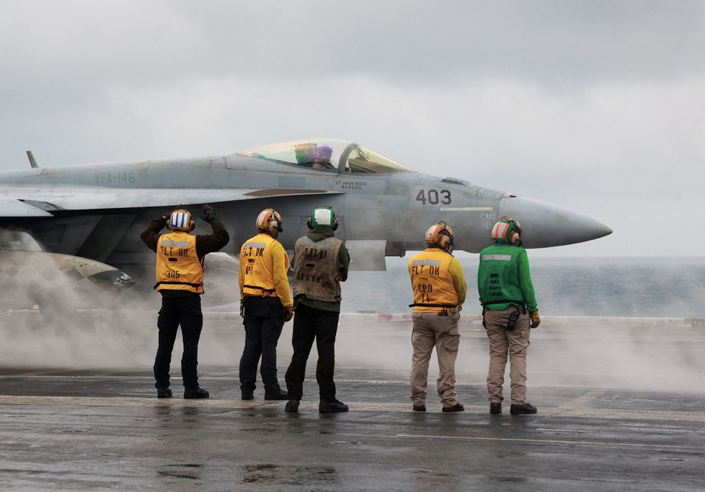 Một chiếc F/A-18E Super Hornet của Không quân Mỹ