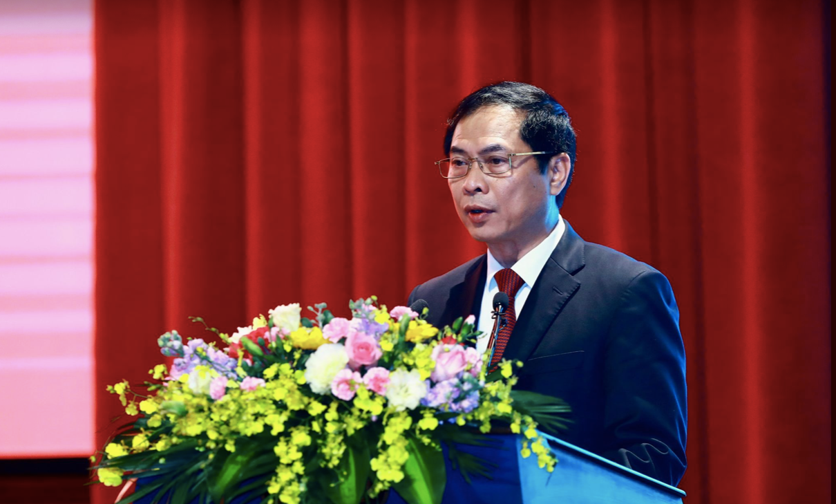 Bộ trưởng Ngoại giao Bùi Thanh Sơn