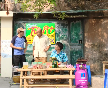 Tiếng cười xuyên Việt đến từ Xóm Hóm ảnh 1