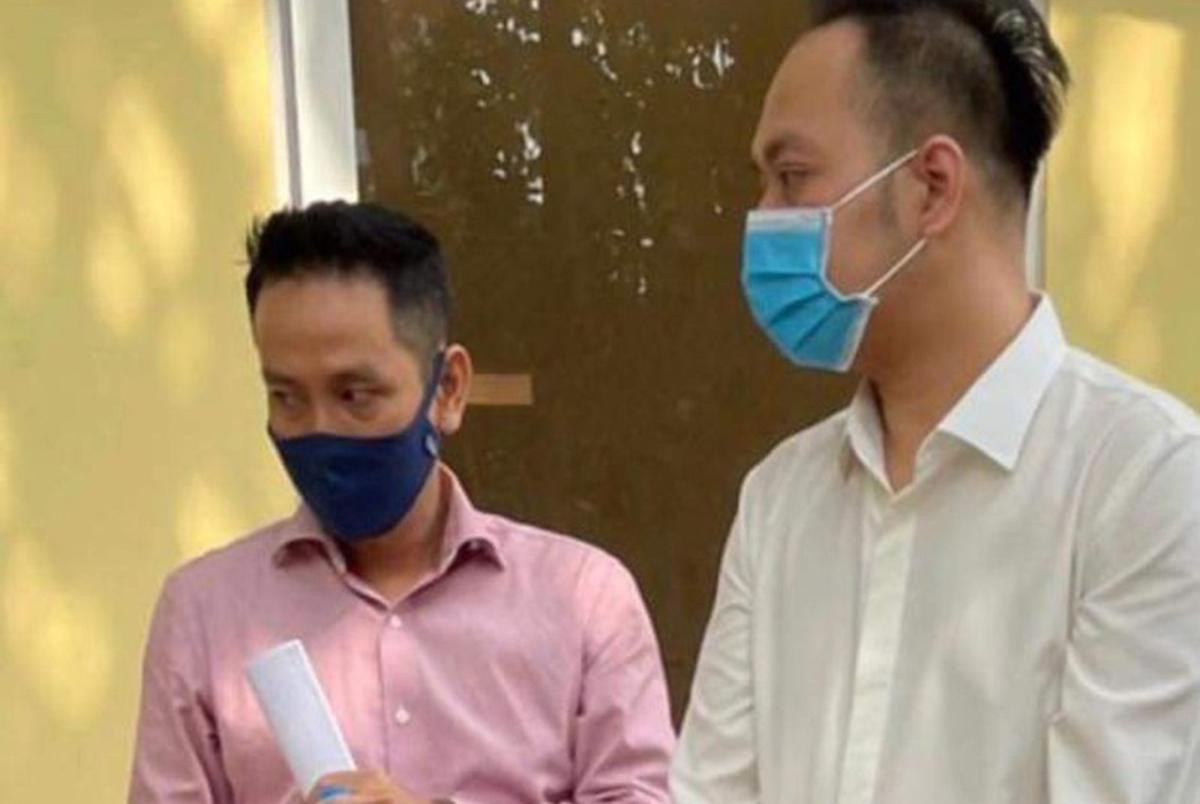 Huy và Thái tại cơ quan Công an.