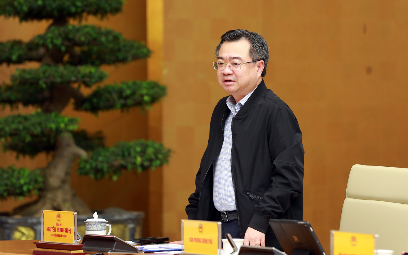Bộ trưởng Bộ Xây dựng Nguyễn Thanh Nghị tại phiên họp. Ảnh: Đình Nam.